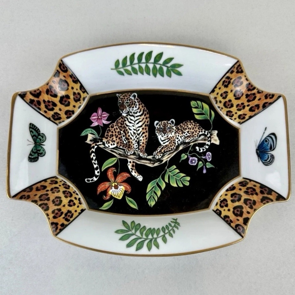 Lynn‎ Chase jaguar, Jaguar ,RareLeopard Print Decorative Tray